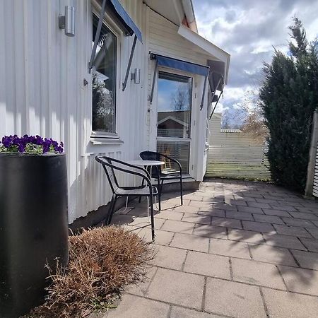 Trivsamt Parhus I Lugnt Omrade Inne I Tranas! Exterior photo