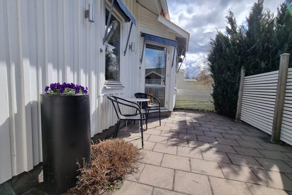 Trivsamt Parhus I Lugnt Omrade Inne I Tranas! Exterior photo